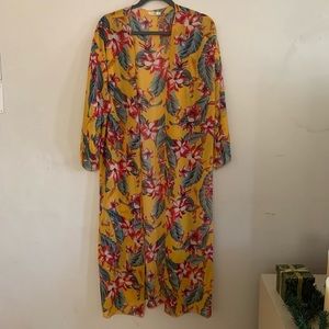 FASHIONNOVA Yellow Floral Front Open Cover Up